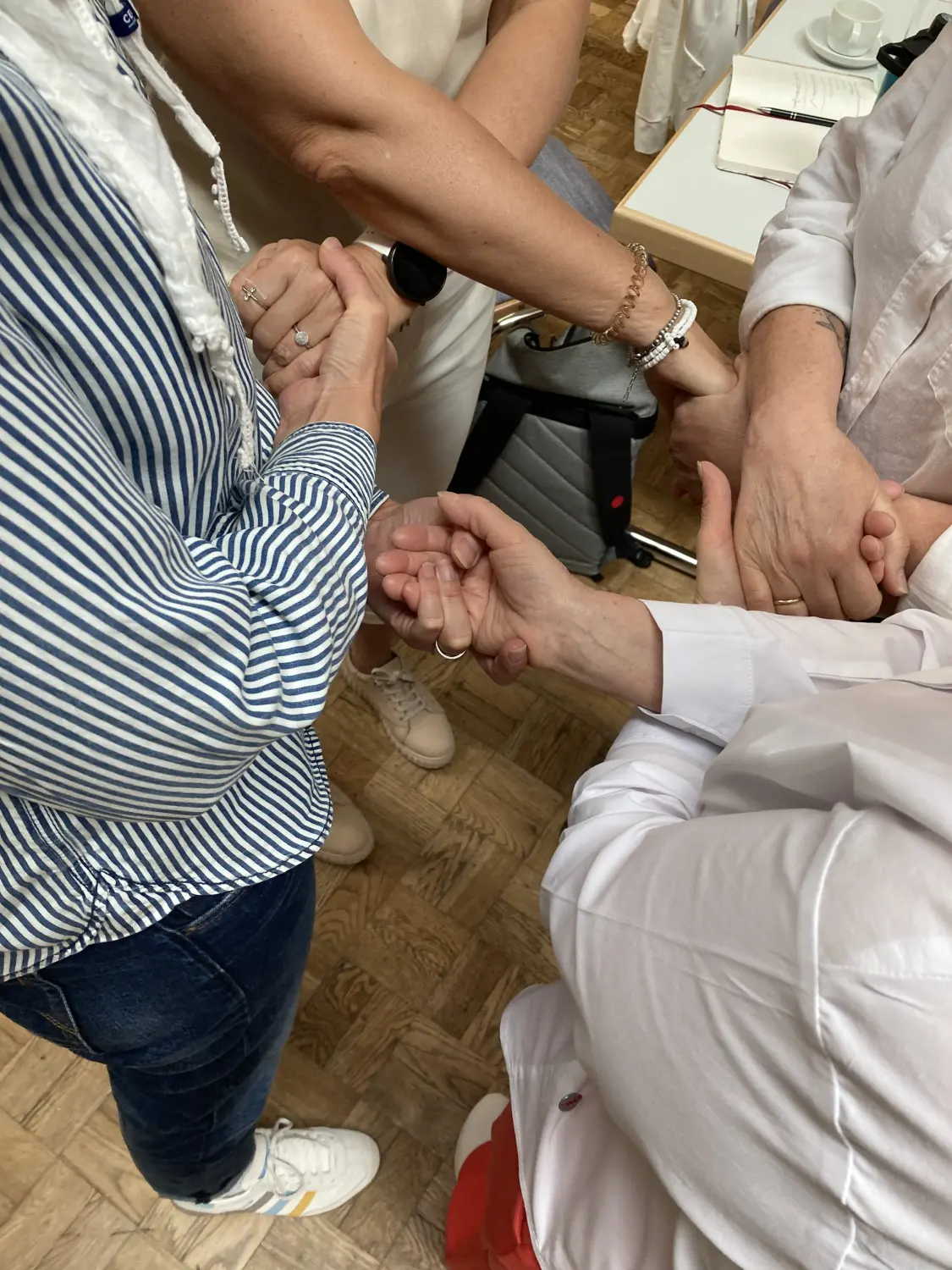 Diehl-Wadewitz Akademie - Akademie für Potenzial und Wachstum - Teamhände